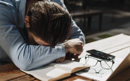 Waarom word ik altijd wakker na 6 uur slaap?