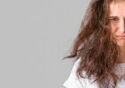Was hilft am besten gegen Haarausfall bei Frauen?