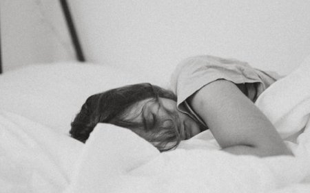 Wie lange hält Melatonin Sie schlafend?