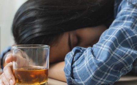 Wat zijn de 4 behandelingen voor alcoholisme?