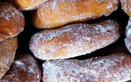 Quali sono i 10 alimenti peggiori per l'infiammazione?