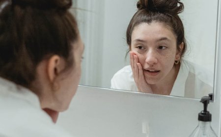 Come posso far tornare il mio viso sano?