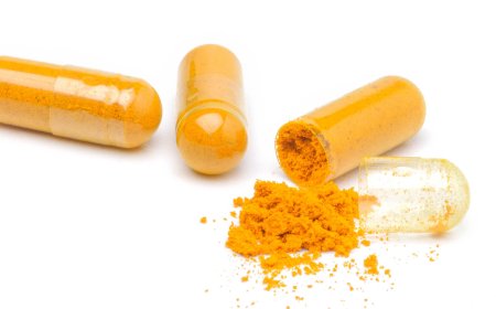 Quali sono i contro dell'assunzione di pillole di curcuma?
