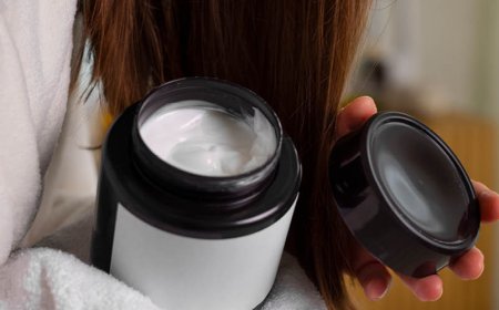 I capelli possono crescere di un centimetro in un mese?