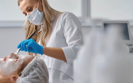 Quali sono gli effetti collaterali degli antibiotici a lungo termine per l'acne?