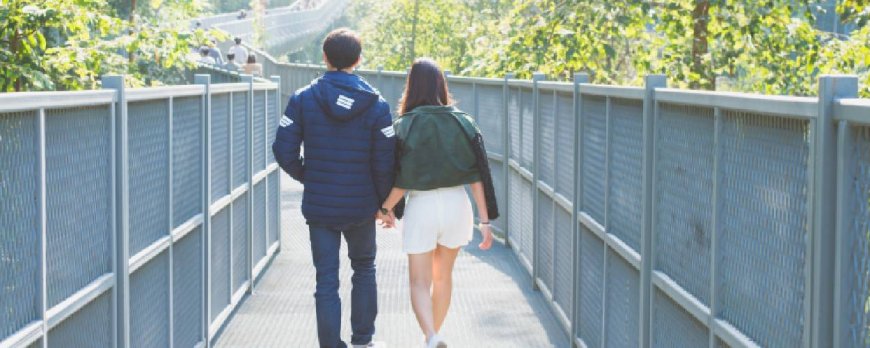 Combining walking with a healthy diet