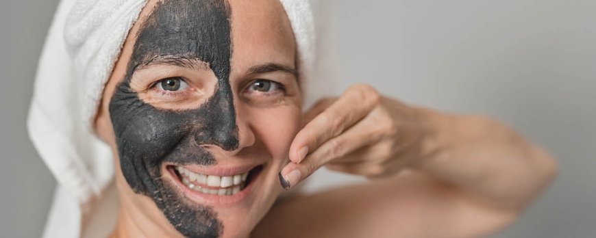 Que puis-je mettre sur mon visage pour avoir une peau éclatante tous les jours ?