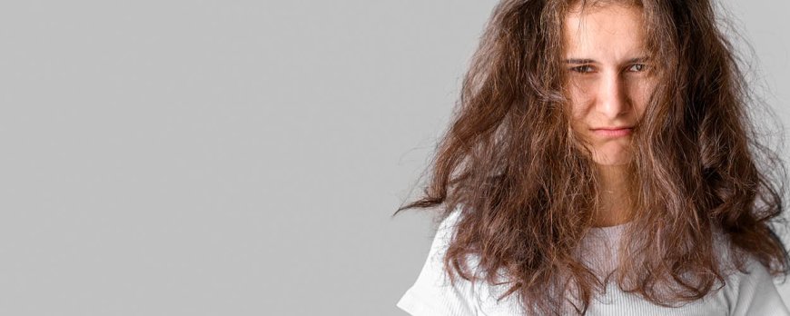Was hilft am besten gegen Haarausfall bei Frauen?